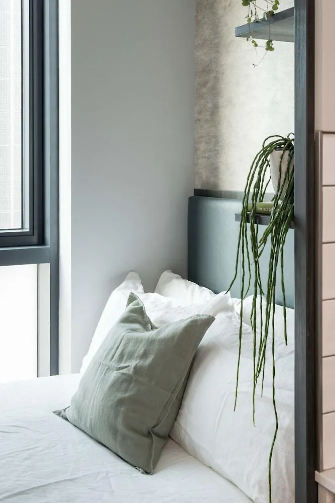 Ark Canary Wharf London 4*,