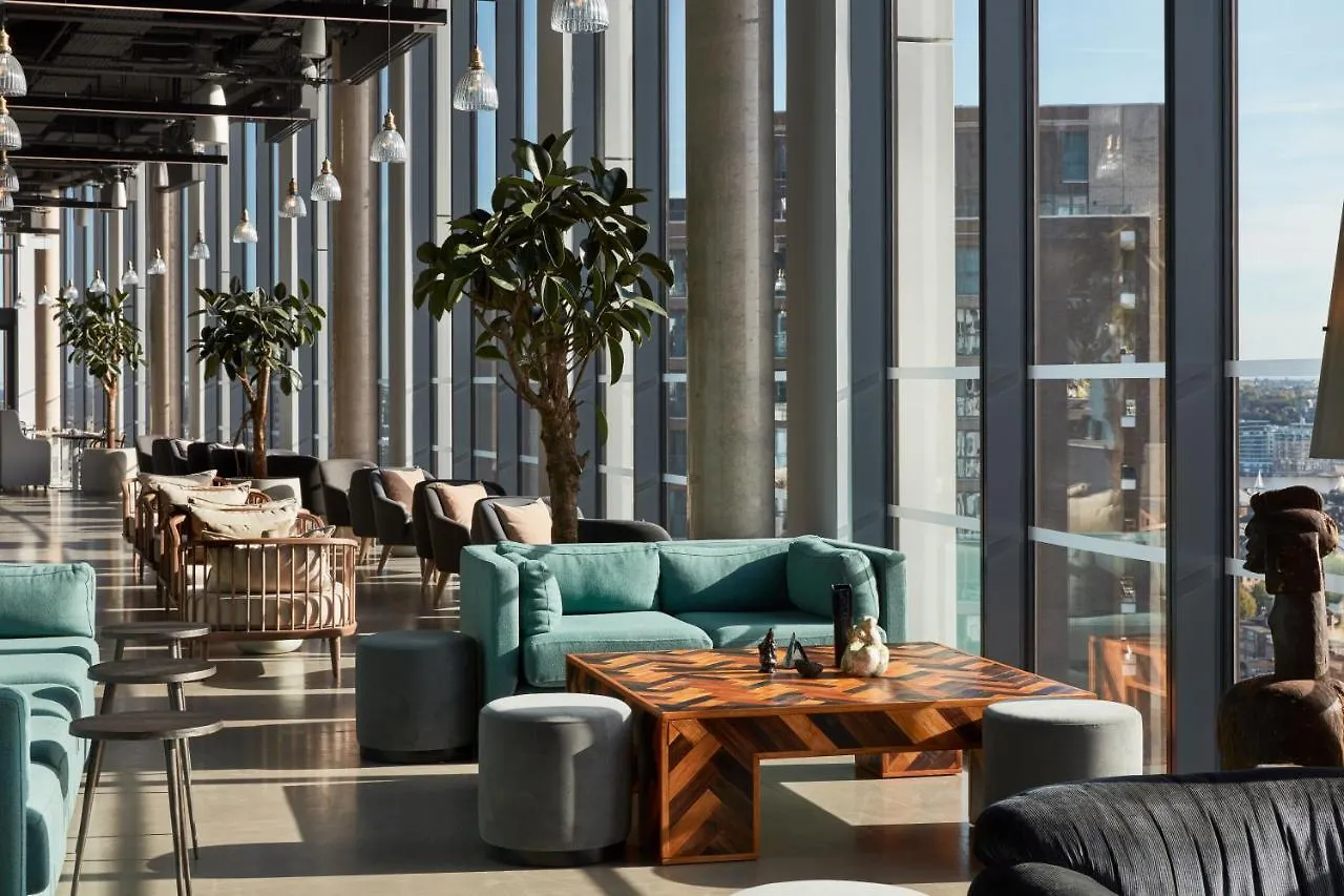**** Aparthotel Ark Canary Wharf London United Kingdom