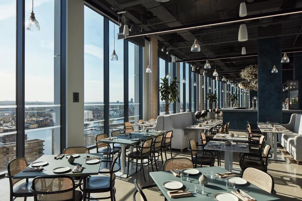 Aparthotel Ark Canary Wharf London