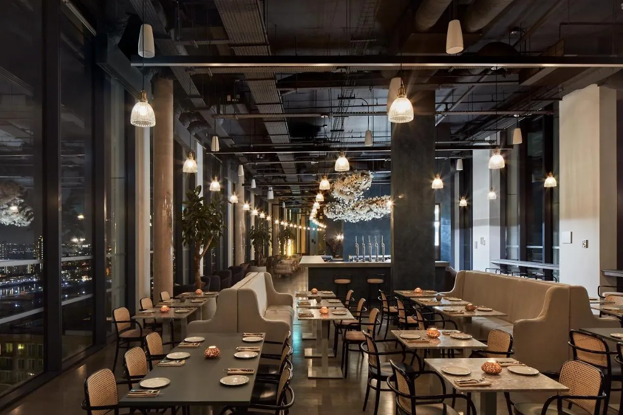 Aparthotel Ark Canary Wharf London
