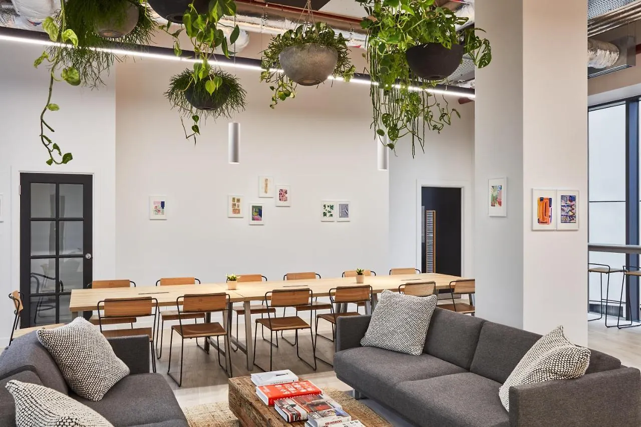 Ark Canary Wharf London Aparthotel
